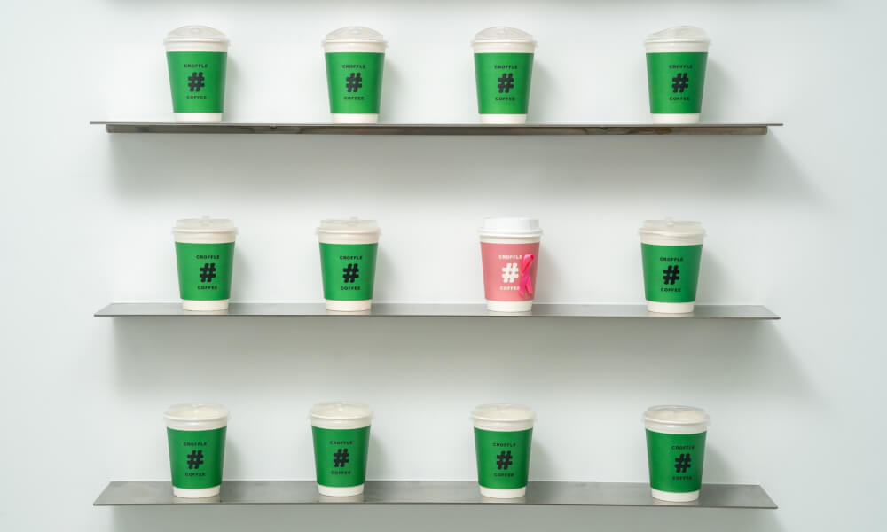 CRO#FEE 咖啡井（復興／敦南店）<br>10/1-10/31 店面布置與外帶杯響應